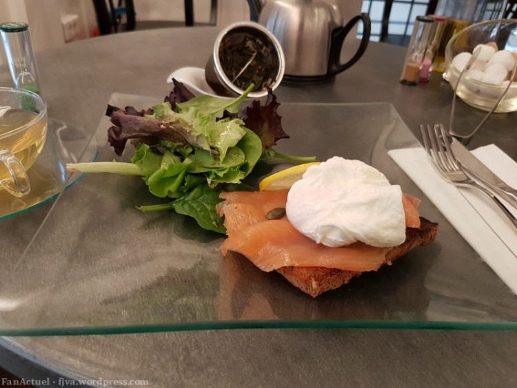 cafe_wh-smith_twinings_04